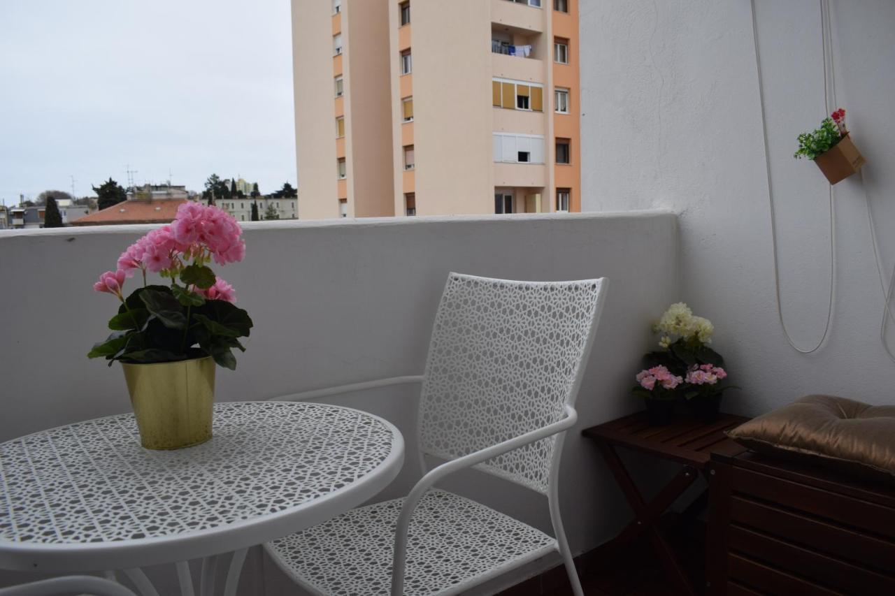 Apartment Trixi Pula Exterior photo